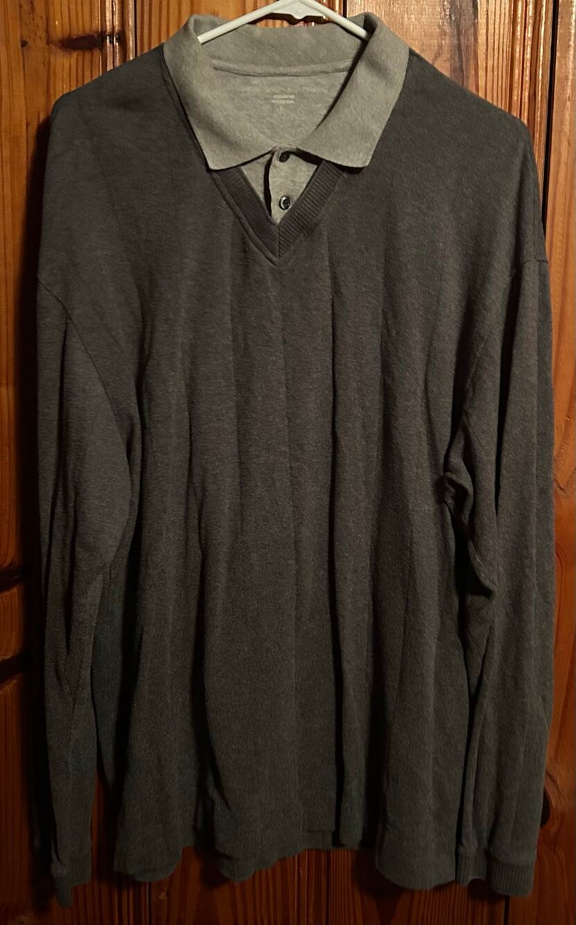 Dockers premium Men's Gray Long Sleeve Collared Sweater layered size large